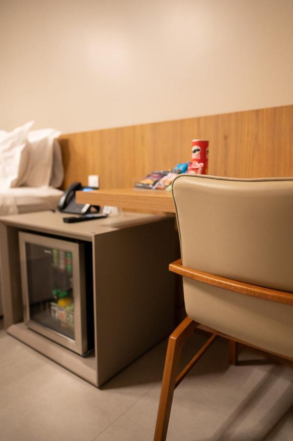 Amazon Aeroporto Hotel Cuiabá Esterno foto