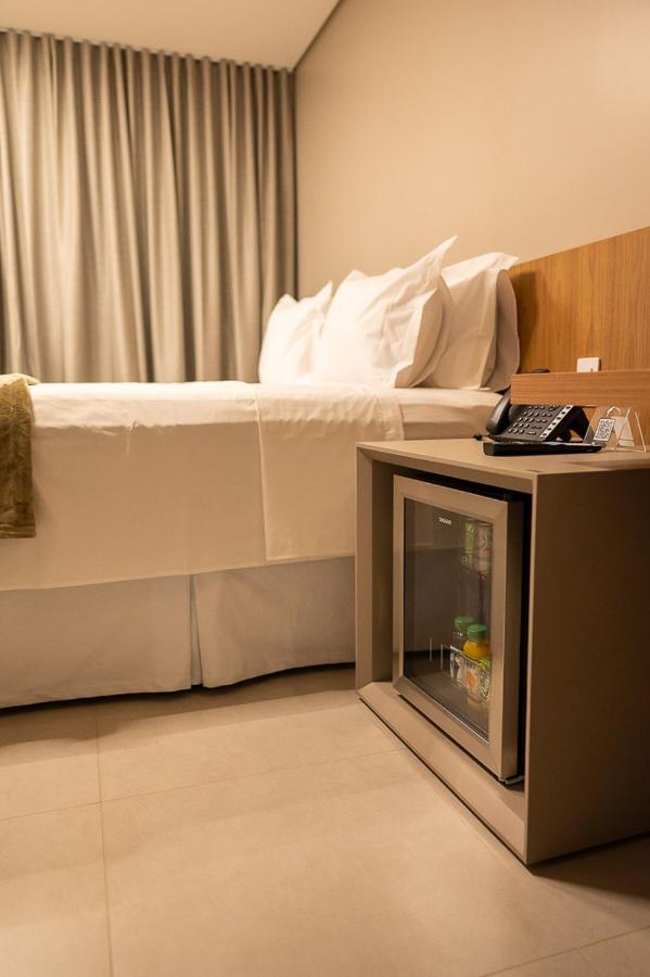 Amazon Aeroporto Hotel Cuiabá Esterno foto